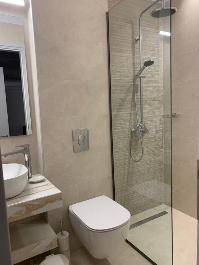 Terpsichore Boutique Bright New Sofita Studios And Appartment Dassia  Buitenkant foto
