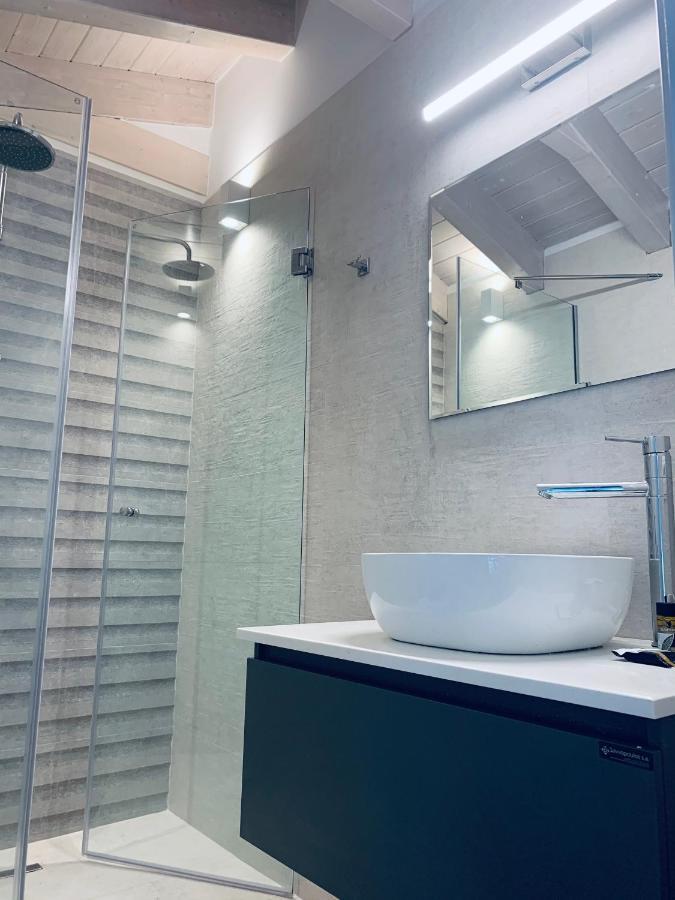 Terpsichore Boutique Bright New Sofita Studios And Appartment Dassia  Buitenkant foto