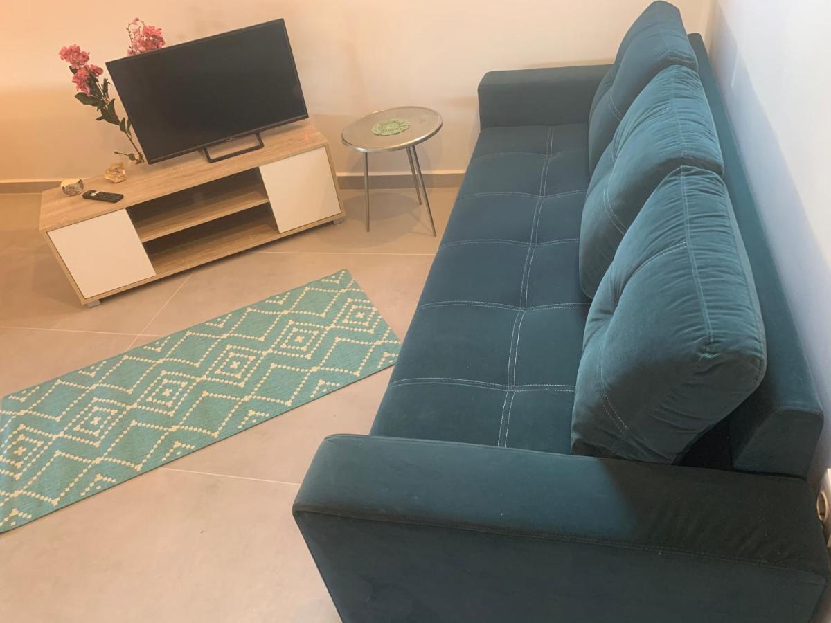 Terpsichore Boutique Bright New Sofita Studios And Appartment Dassia  Buitenkant foto