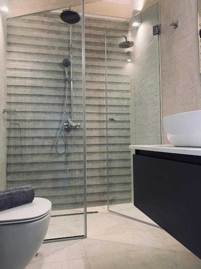 Terpsichore Boutique Bright New Sofita Studios And Appartment Dassia  Buitenkant foto