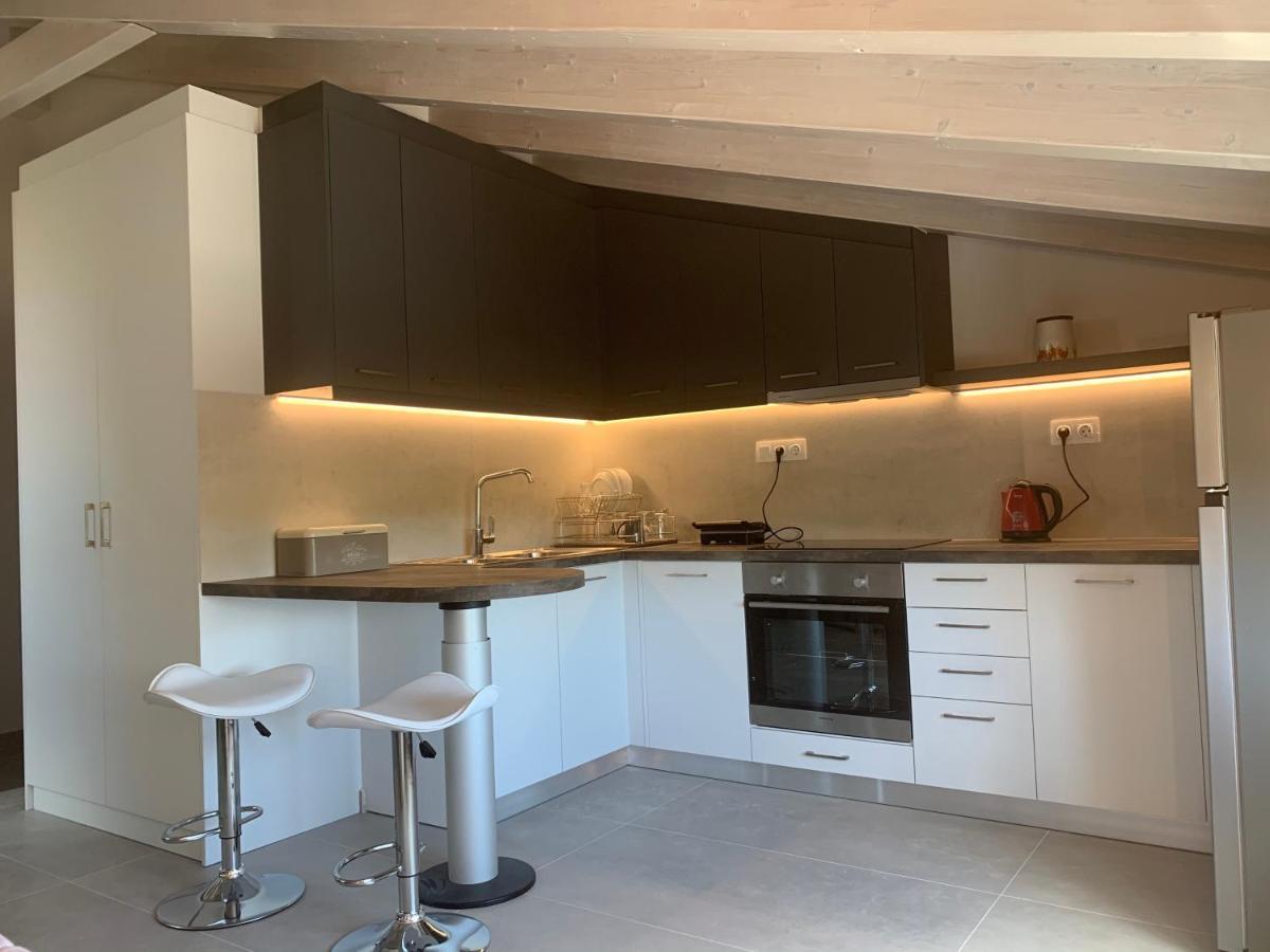 Terpsichore Boutique Bright New Sofita Studios And Appartment Dassia  Buitenkant foto