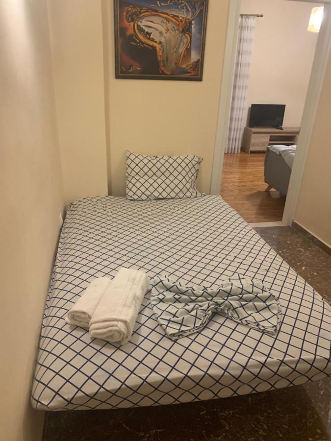 Terpsichore Boutique Bright New Sofita Studios And Appartment Dassia  Buitenkant foto